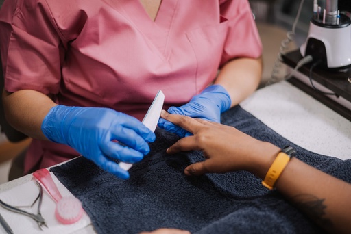 Classic Manicure
